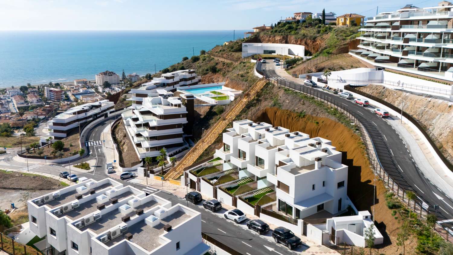 ¡CHALET A ESTRENAR CON VISTAS AL MAR! ¡ULTIMAS UNIDADES!