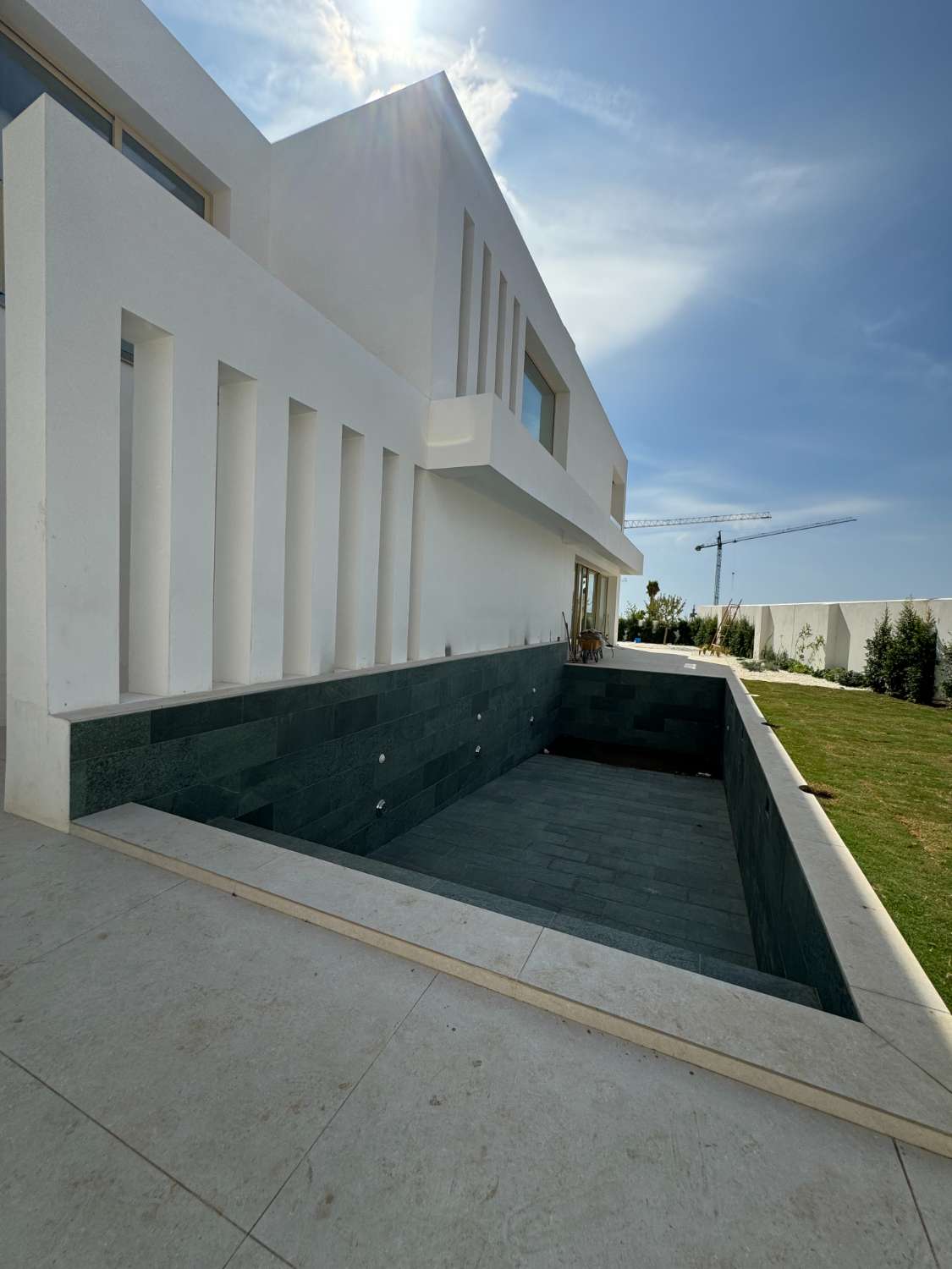 LUXURY VILLA WITH SEA VIEWS - TURNKEY